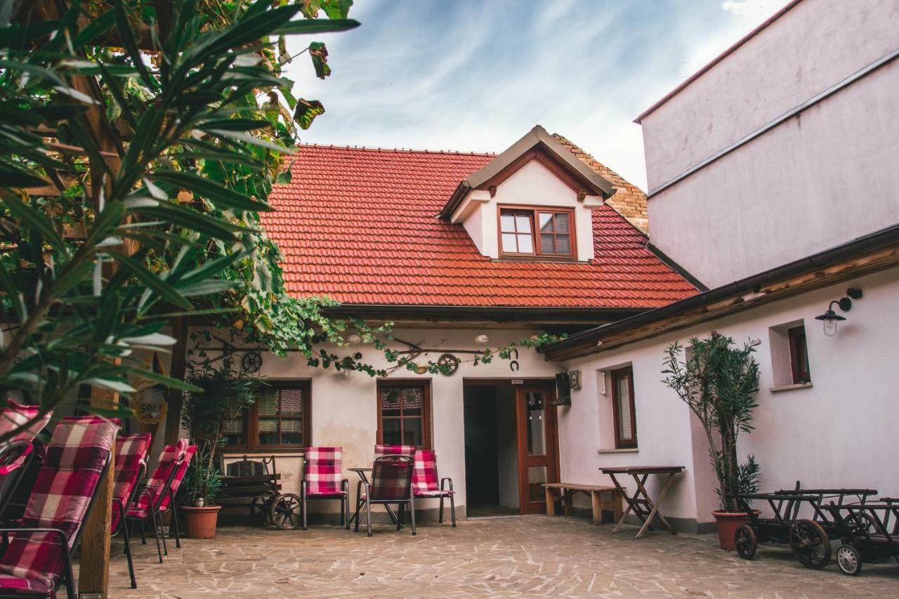 Apartman Alva 3 Mikulov Eksteriør bilde